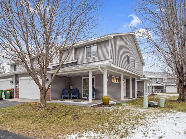 7823 Oak Ct, Lino Lakes, MN 55014