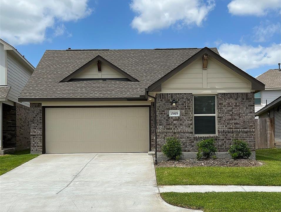 1st image of 15847 Bremore Dr
