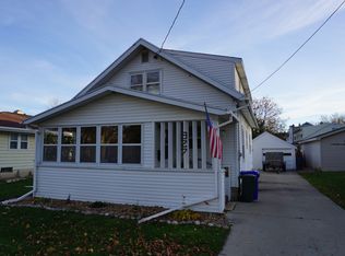 927 W Oklahoma St, Appleton, WI 54914
