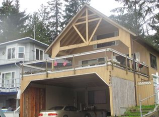 7500 Hermosa Beach Rd, Marysville, WA 98271