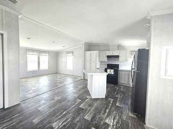 4th image of 7400 46th Ave N Lot 321