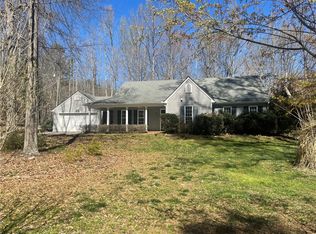 236 Krabbe Ln, Seneca, SC 29678