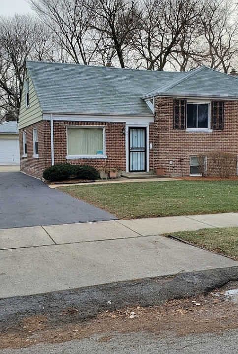 1st image of 9611 S Brennan Ave