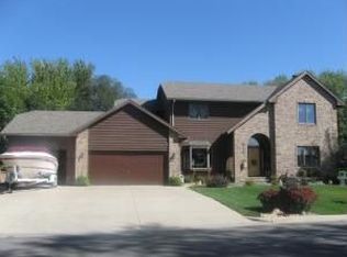 425 Crescent Dr, Albert Lea, MN 56007