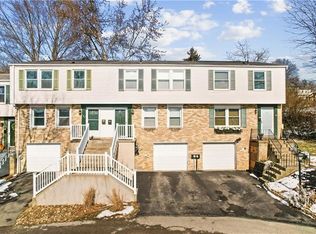 111 Hunting Creek Rd, Canonsburg, PA 15317