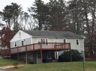 41 Shangri La Blvd, Wareham, MA 02571