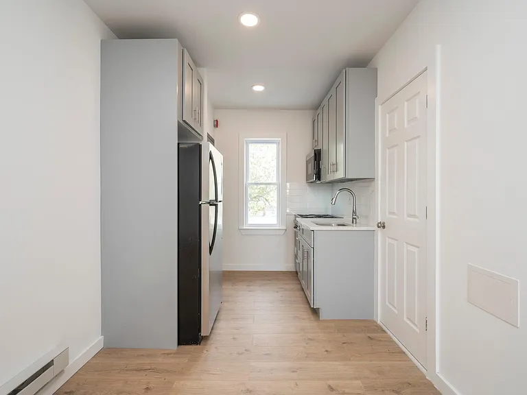 1617 Harrison St — Photo 28