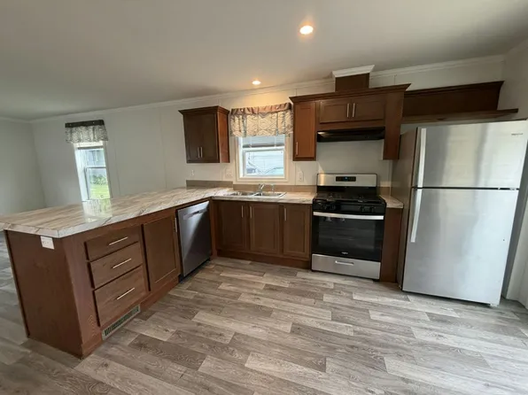 2525 County Line Rd Lot 205, Des Moines, IA 50321