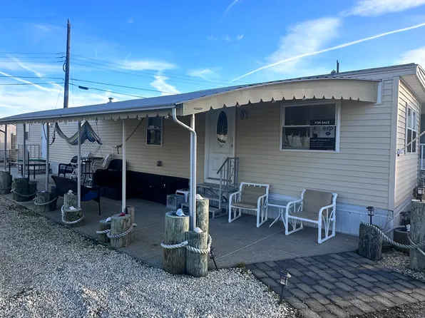 43 Diane Ave, Riverside, NJ 08075