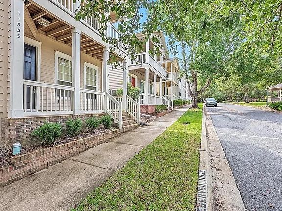 3rd image of 11535 NW 18th Pl
