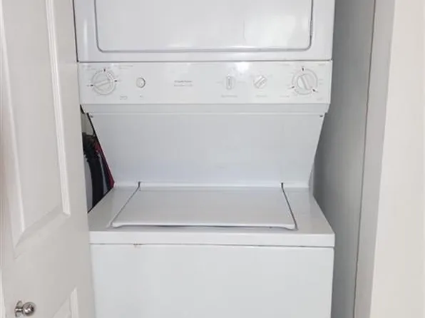 8911 Riverside Place image 13 of 18