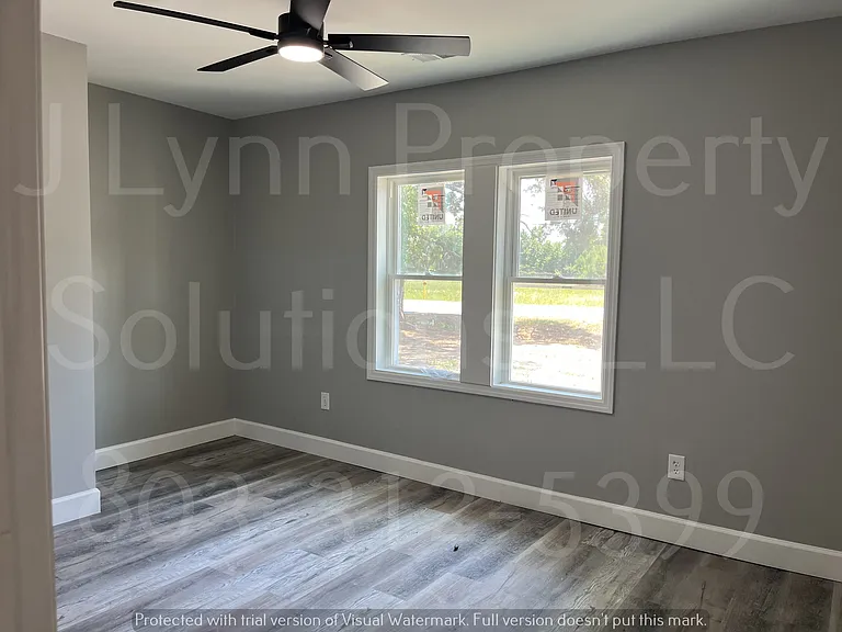 2461 Charleston Hwy — Photo 8