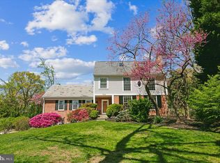 1305 Key Dr, Alexandria, VA