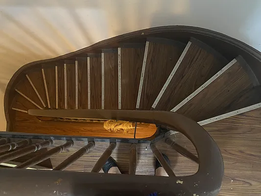 Rented by Compass | media 23