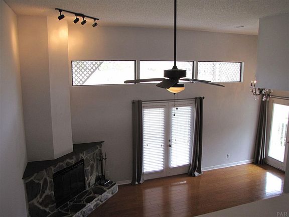 5th image of 13408 Valerie Dr