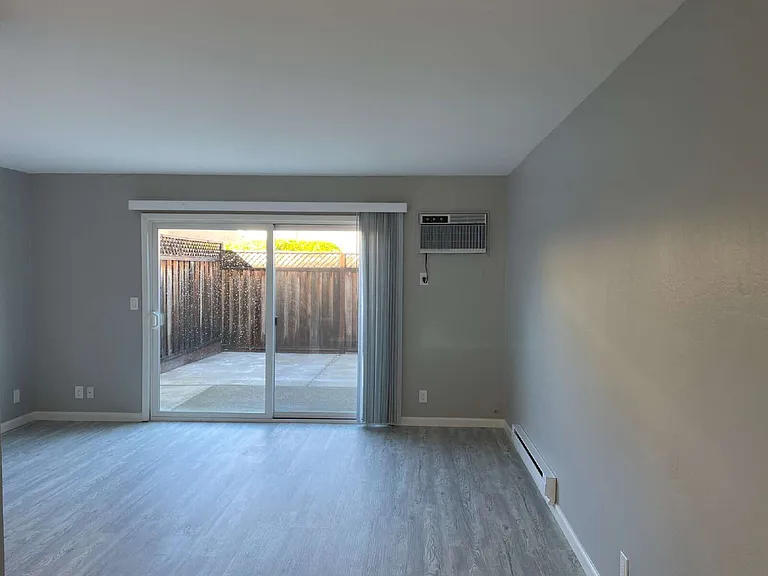 16725 Barnell Ave #2 — Photo 5