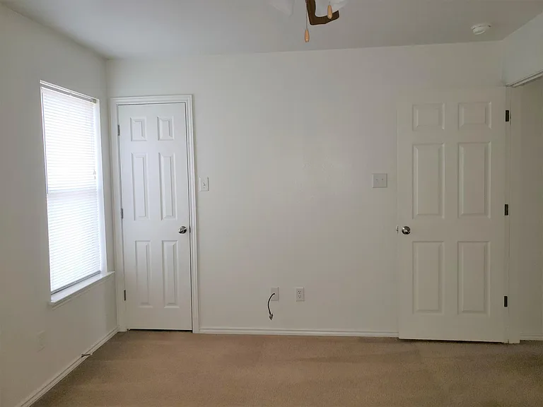 2810 Ashley Dr — Photo 9