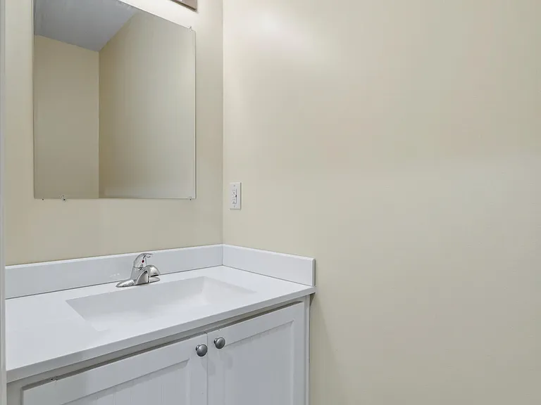 101 Johns Way — Photo 11