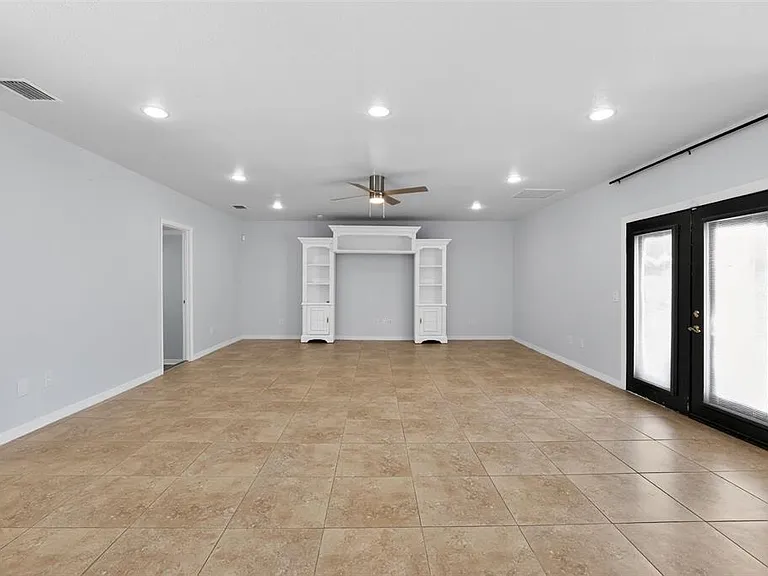 3240 Apfel Rd — Photo 10