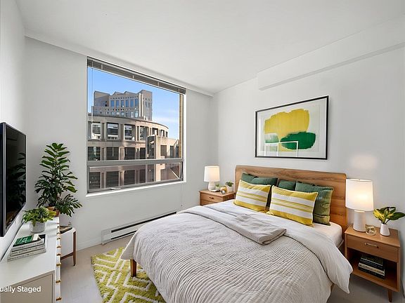 2nd image of 822 Homer St #1008