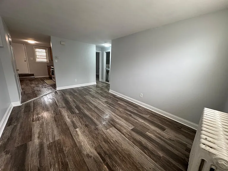 229 Clifton Ave #1 — Photo 10
