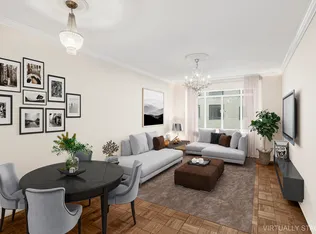 25 Central Park West 12H image 1 of 5