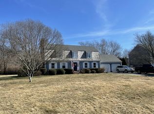 47 Marial Rose Dr, Portsmouth, RI 02871