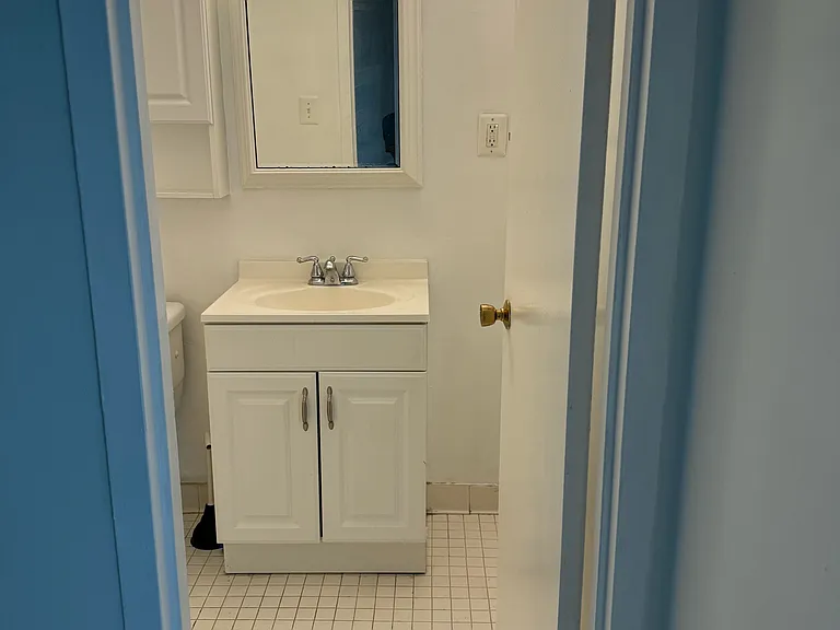 1011 Arlington Blvd #925 — Photo 8