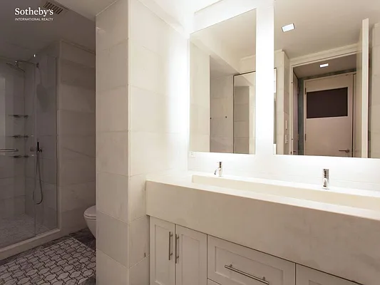 Rented by Sotheby's International Realty | media 27