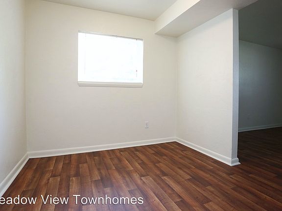 4th image of 4619 Marshall Ave