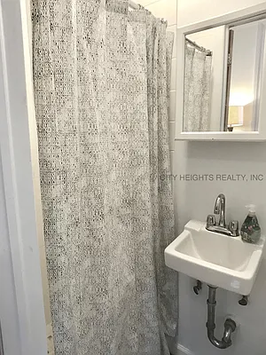 Rented by City Heights Realty | media 18