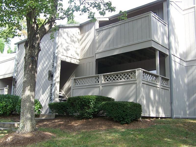 1st image of 7135 Pine Ct