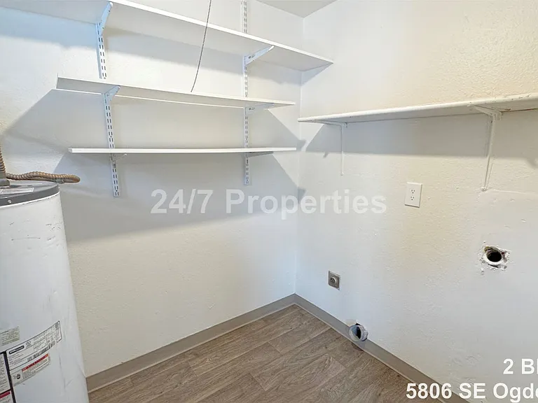 2023-5806MF — Photo 9