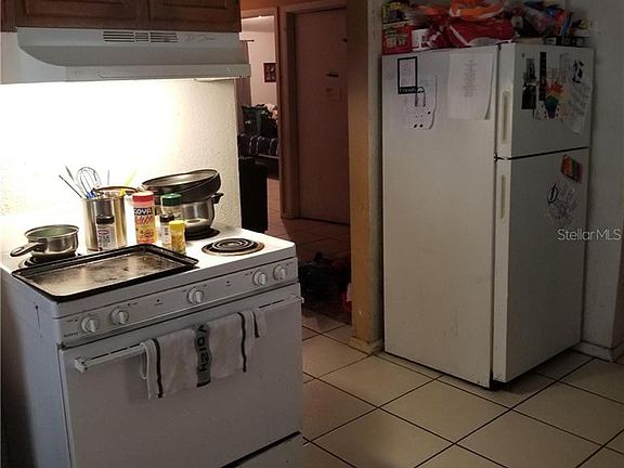 2nd image of 9713 E Castle Ct