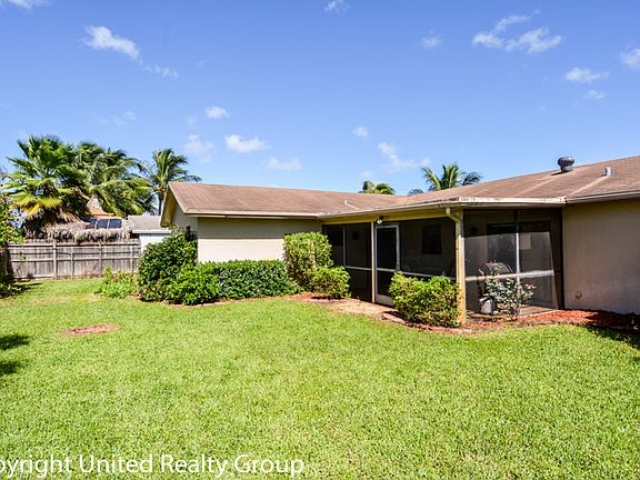 2nd image of 5140 NW 32nd St
