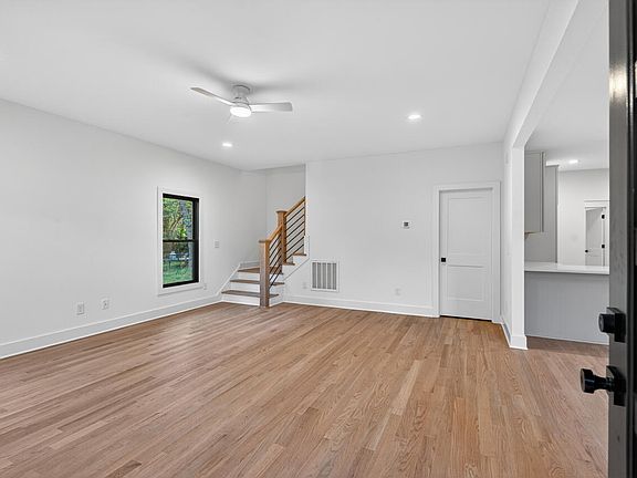 4th image of 3605 Britt St