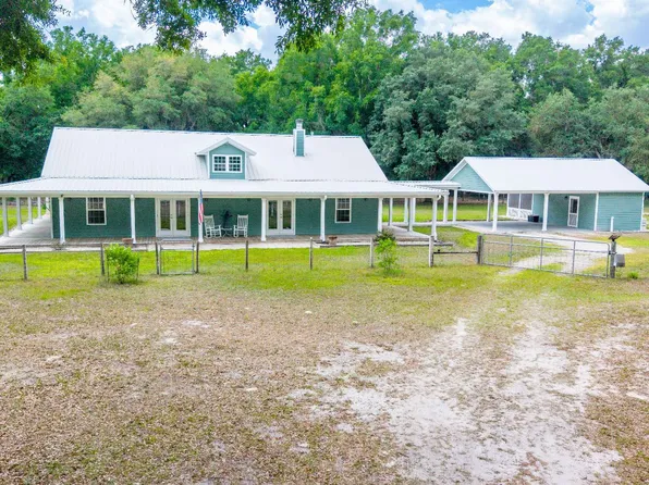 15900 158th Ter, Mc Alpin, FL 32062