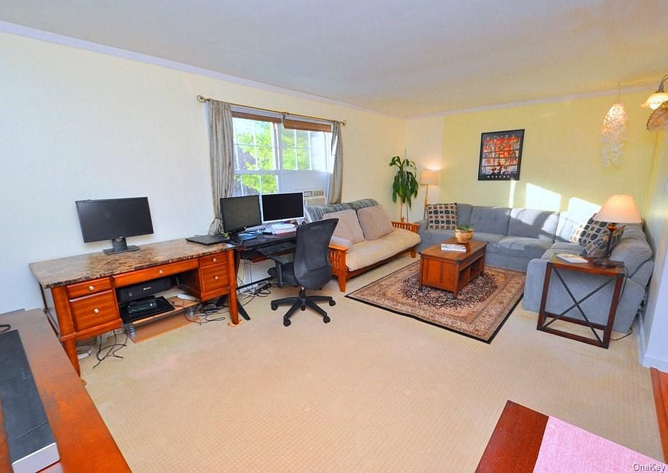 1st image of 29 Fieldstone Dr #4G