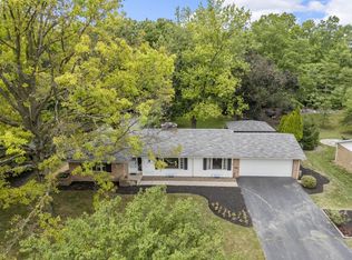 4289 Shelbourne Ln, Columbus, OH 43220