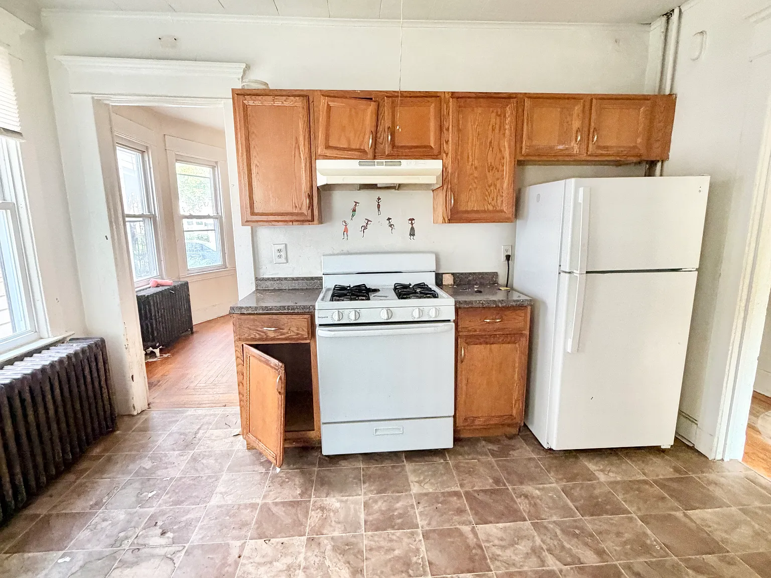 2 bed, 650 sqft, $1,725 — Photo 2