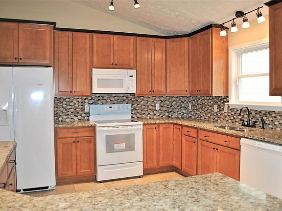 5th image of 2041 Santuomo Ave