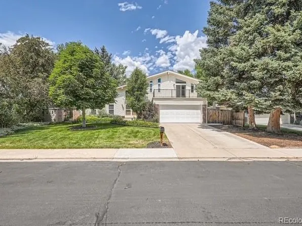 1011 S Holland Court, Lakewood, CO 80226