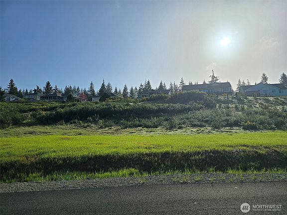 2nd image of 120 E Virgil Drive W