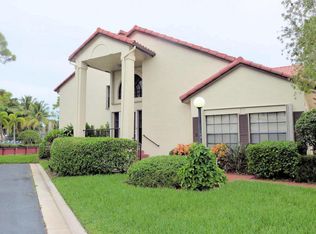 3087 Lucerne Park Dr, Greenacres, FL 33467
