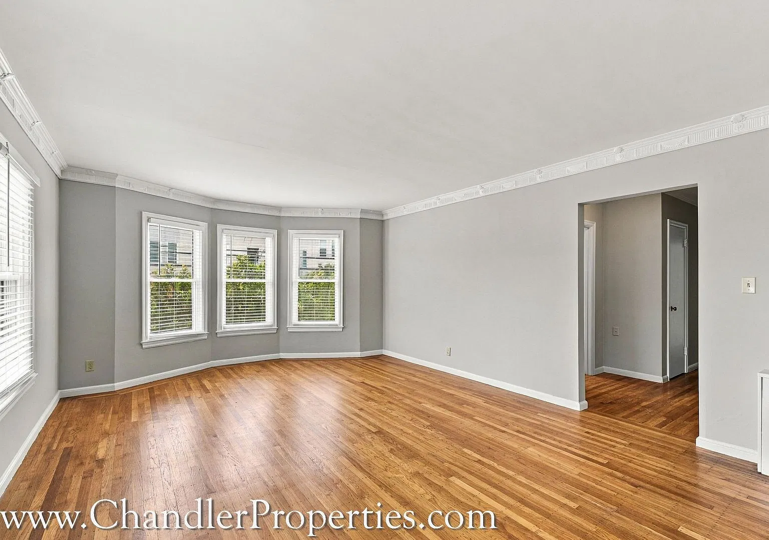 2710 Cabrillo Street Apartments — Photo 1