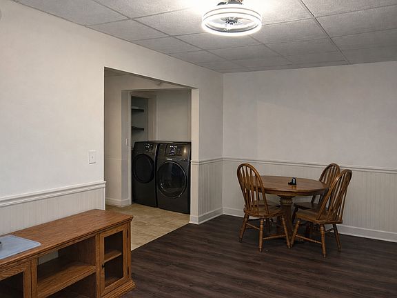 4th image of 130 S Iowa Ave