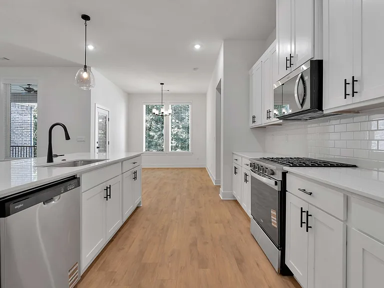 2907 N Grey Squirrel Dr — Photo 9