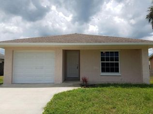 1335 22nd Ave SW, Vero Beach, FL 32962