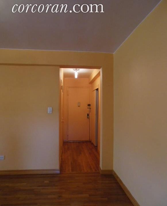 Entry with walk-in closet  
