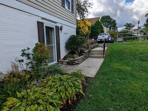 1465 Blockton Ct, Crofton, MD 21114